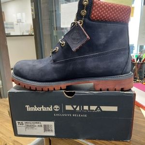 Timberlyn boots